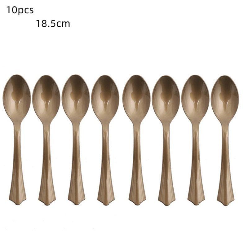 Kit Festa com Toalha de Mesa, Pratos, Copos e Talheres Descartáveis: Conveniência para suas Celebrações - Loja Universo 4V