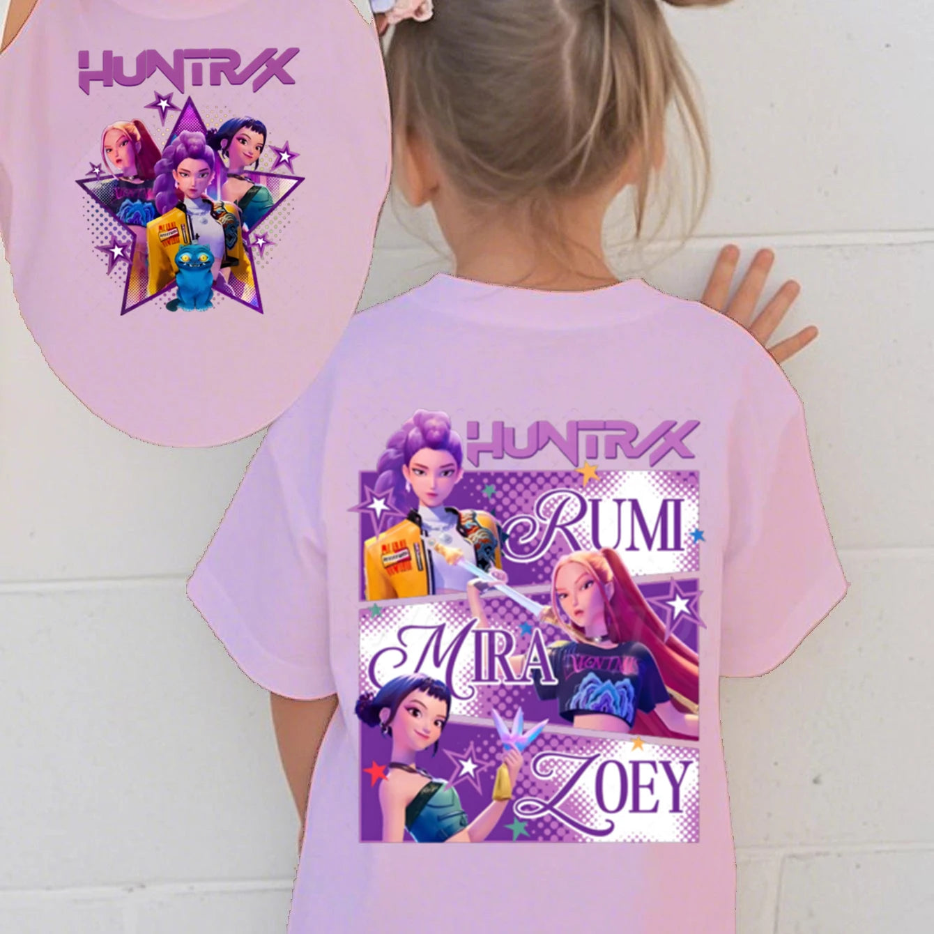 Camiseta Infantil Kpop Demon Hunters 2025 – Estampa Gráfica Exclusiva, Manga Curta e Tecido Confortável