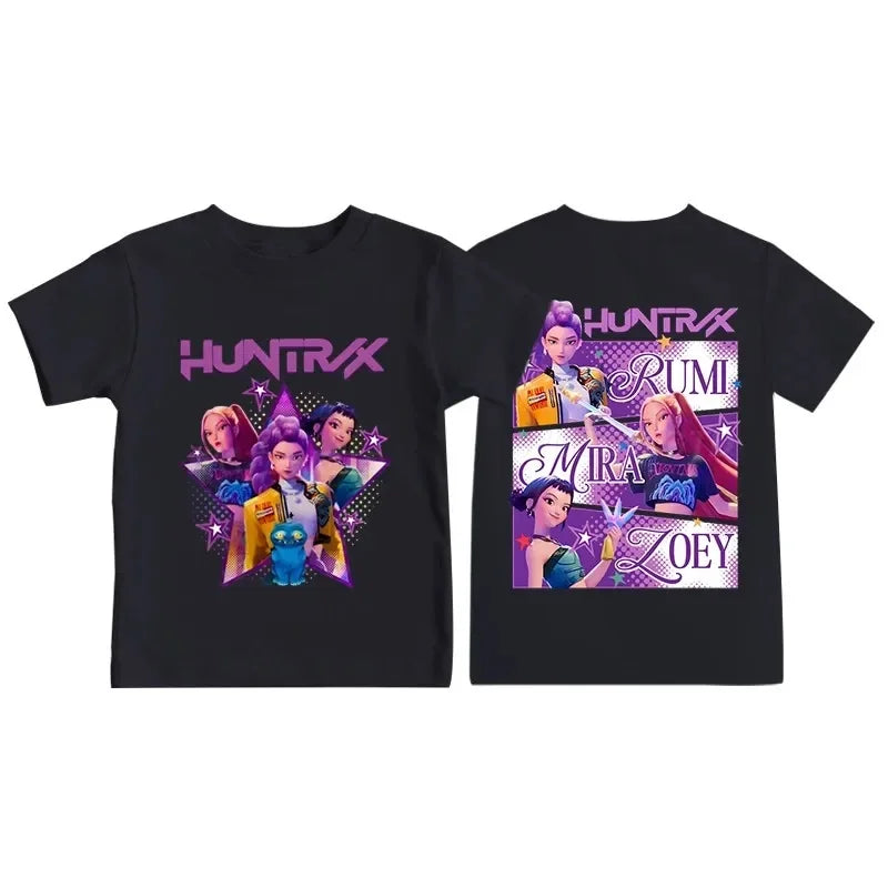 Camiseta Infantil Kpop Demon Hunters 2025 – Estampa Gráfica Exclusiva, Manga Curta e Tecido Confortável