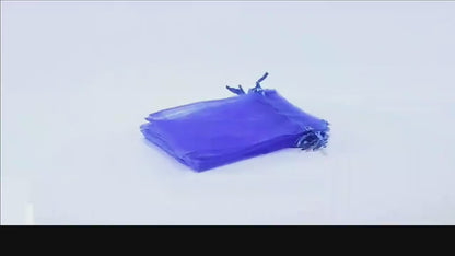 Saco de presentes 50 peças: Ideal para Ocasiões Especiais, Diversos Tamanhos Disponíveis, Estampas Variadas e Coloridas, Feitos de Material Resistente, Práticos e Reutilizáveis, Perfeitos para Embalar Presentes com Estilo