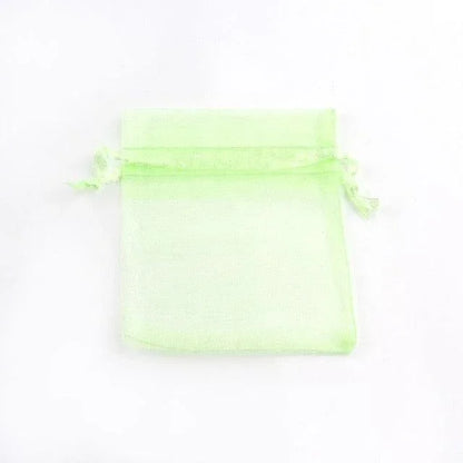 Saco de presentes 50 peças: Ideal para Ocasiões Especiais, Diversos Tamanhos Disponíveis, Estampas Variadas e Coloridas, Feitos de Material Resistente, Práticos e Reutilizáveis, Perfeitos para Embalar Presentes com Estilo - Loja Universo 4V