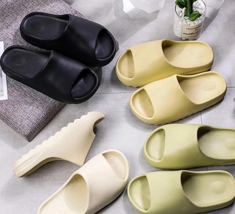 Sandálias Casuais Originais e Macias: Moda Praia para Homens e Mulheres com Estilo - Loja Universo 4V